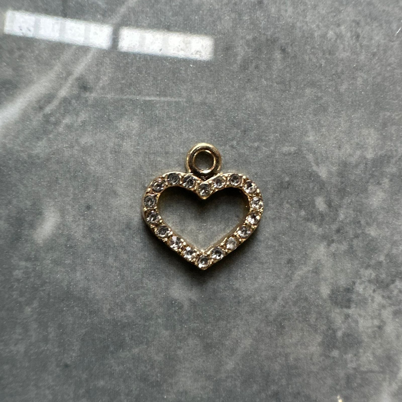 Designer charm Lc-21