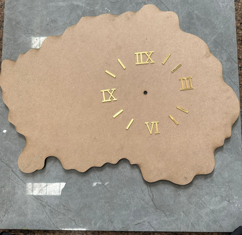 Geode clock mdf with number