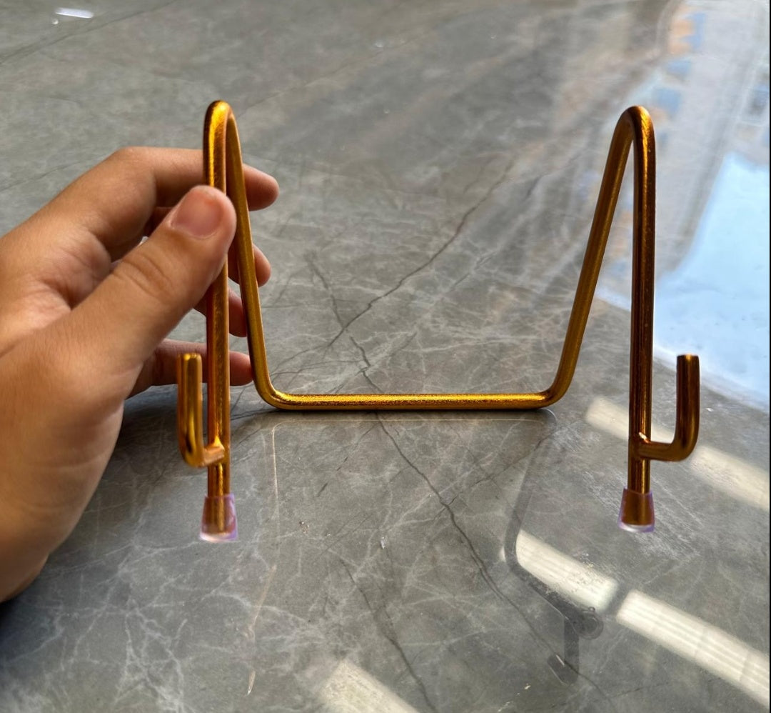 Wire stand gold big