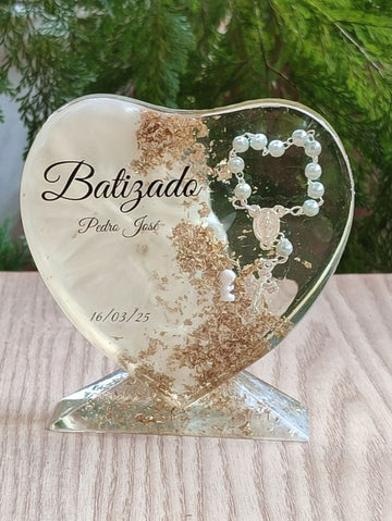 સ્ટેન્ડ નાના સાથે હાર્ટ ફ્રેમ મોલ્ડ