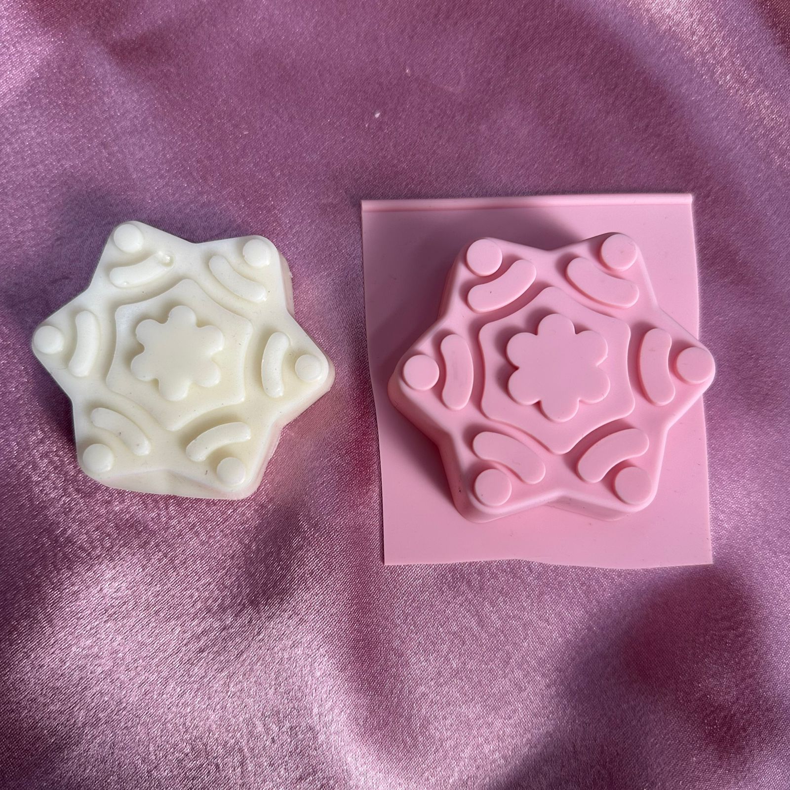 Snowflake Christmas candle mould C10