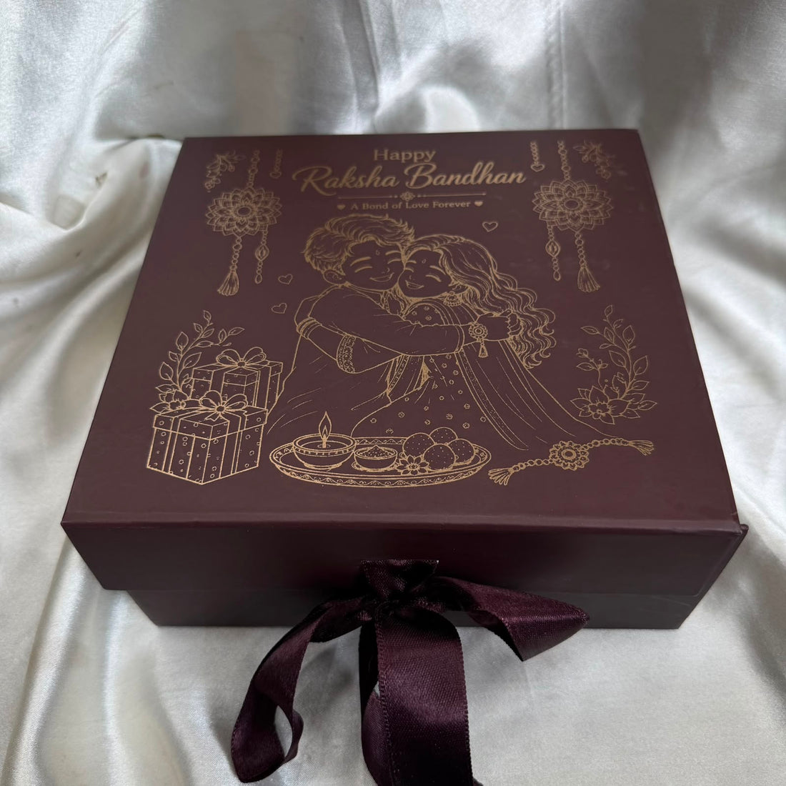 Rakhi hamper collapsible box brown
