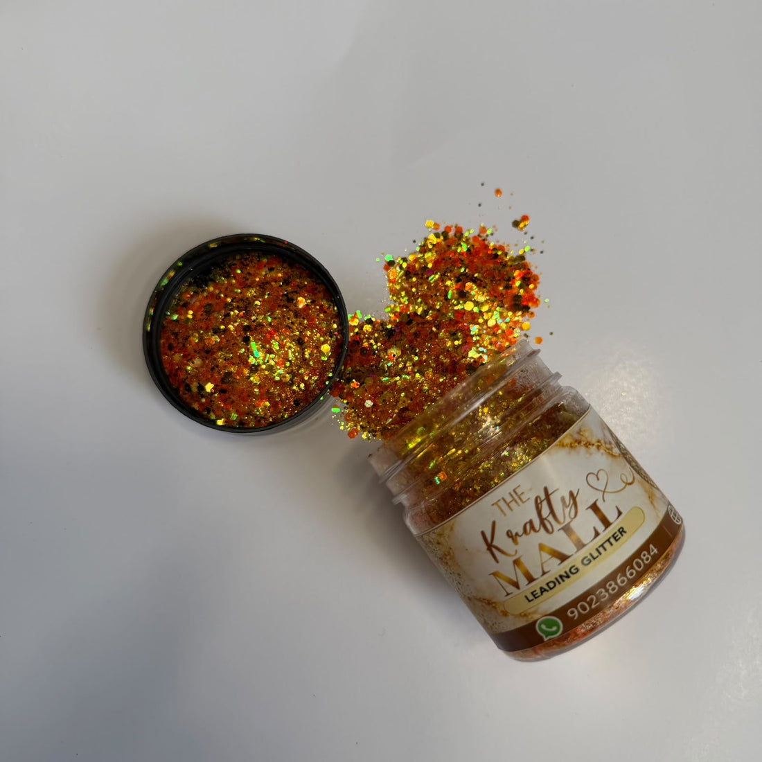 Leading Dusty chunks glitters