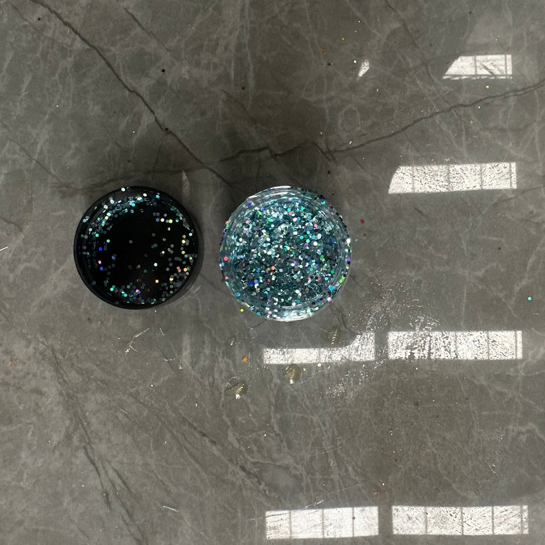 Firozi Blue shiny Round chunks