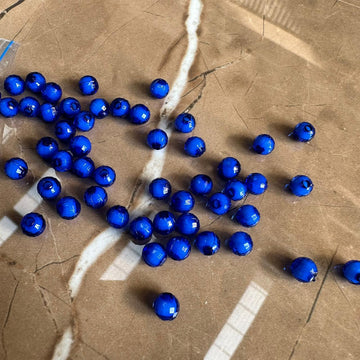 Round beads dark blue