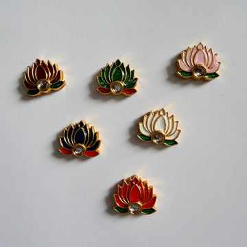 Lotus kundan charm 006