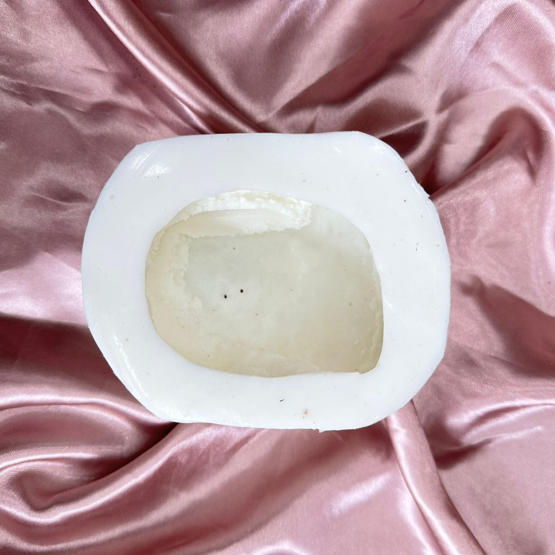 Vadapav candle mould