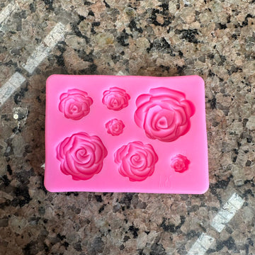 7 in 1 rose mould