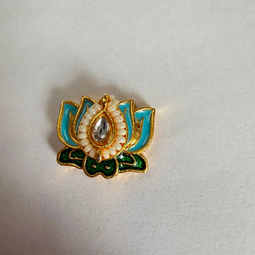 Lotus kundan charm 010