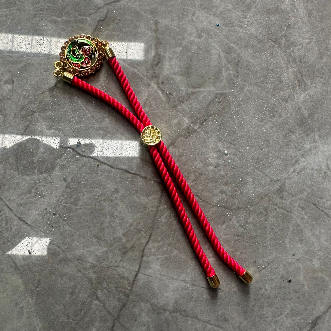 Rakhi thread bracelet red