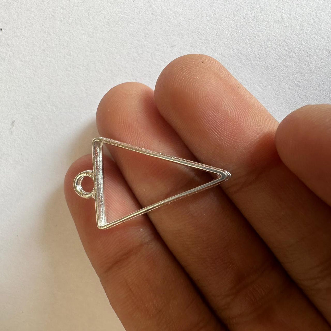 Mini bezel triangle silver