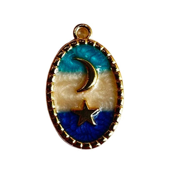 Moon star charm G10