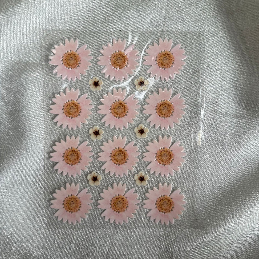 Baby pink daisy flower peel off sticker