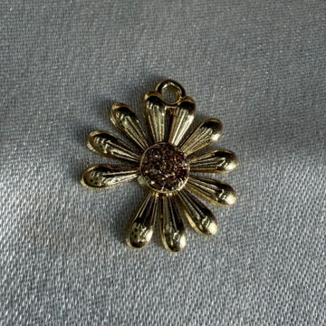 Gold Daisy charm