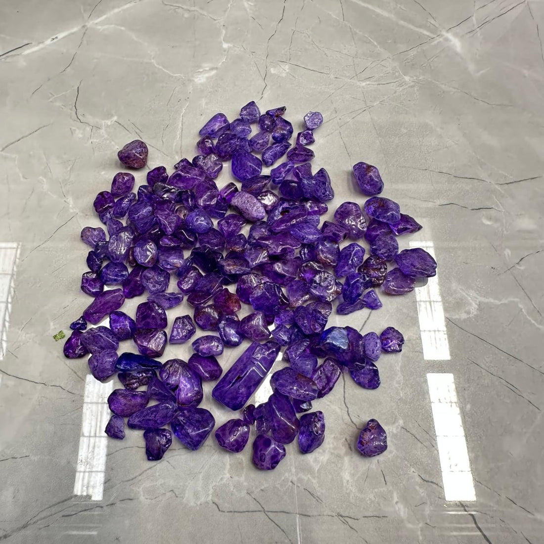 Purple stone (100 gms)