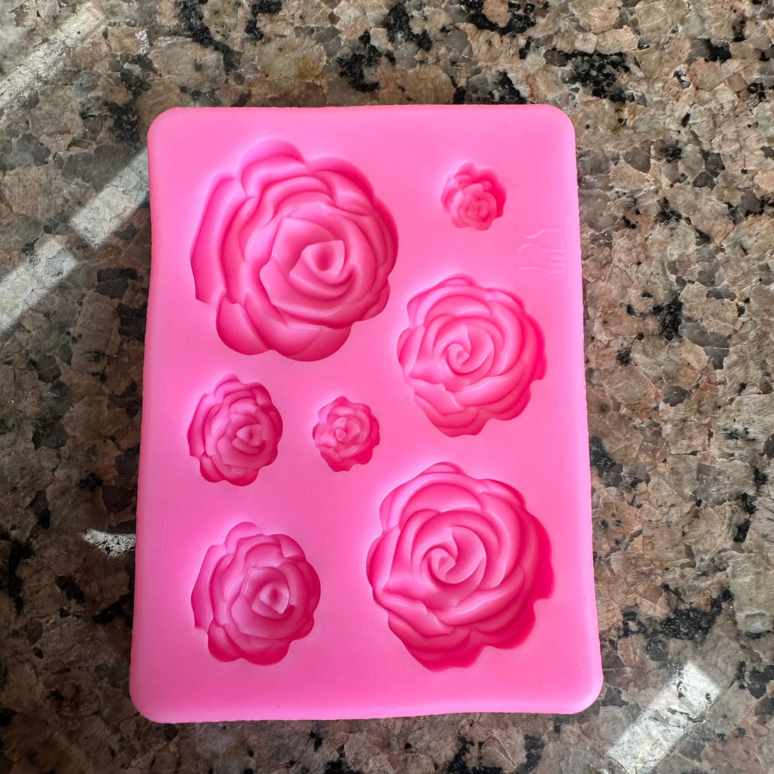 7 in 1 rose mould