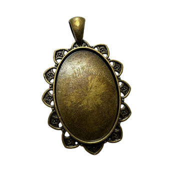 Vintage bezel oval designer