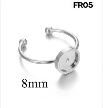 Bezel ring silver round