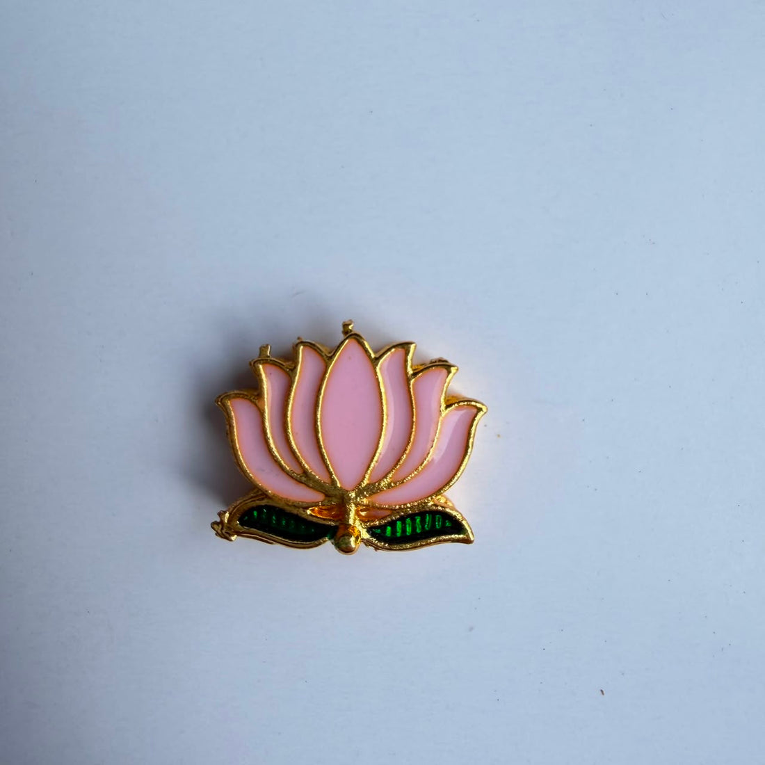 Lotus kundan charm 001