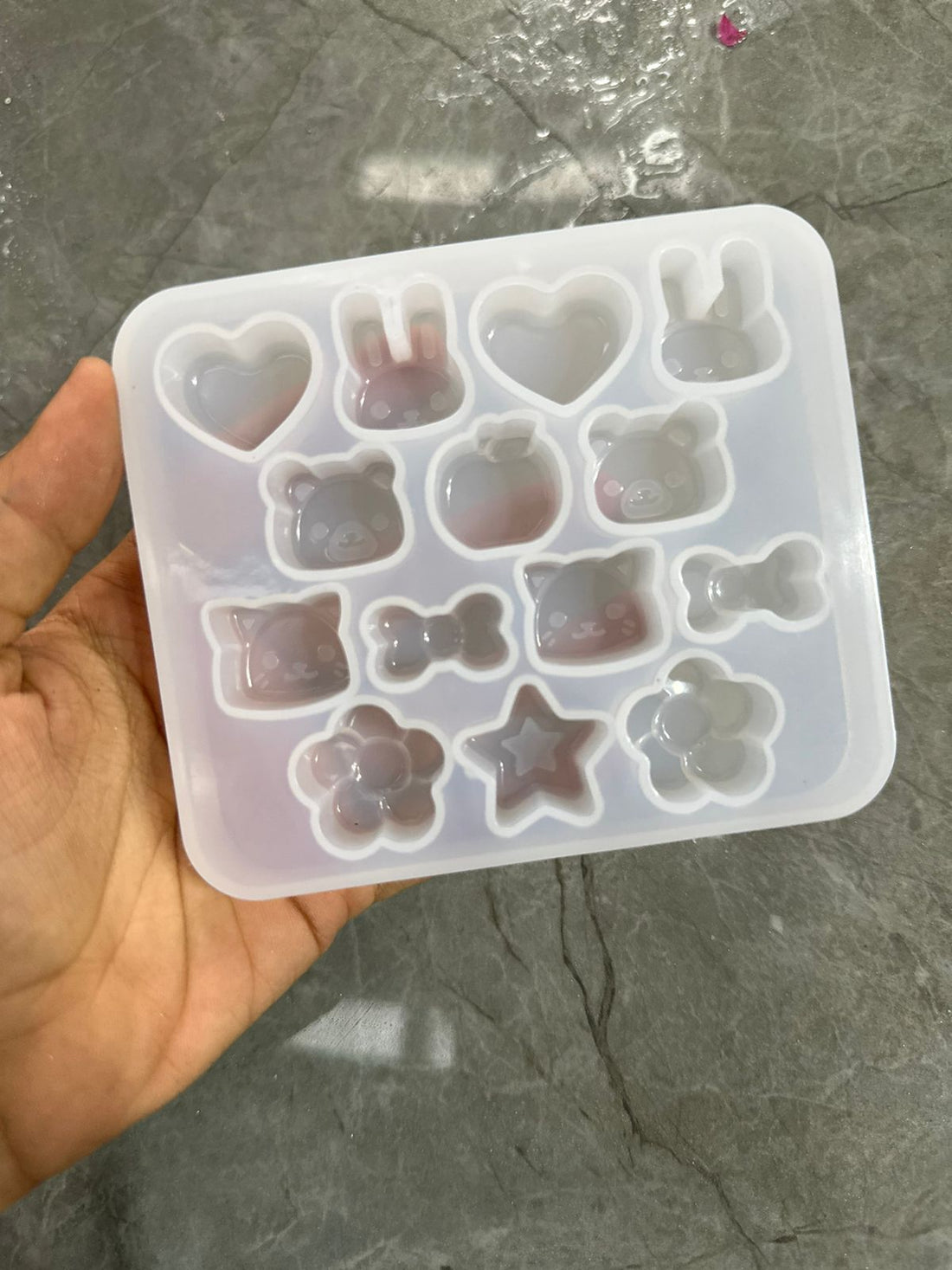 14 in 1 charm mould