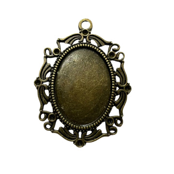 Vintage bezel oval Designer 002