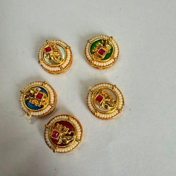 Round elephant kundan charm