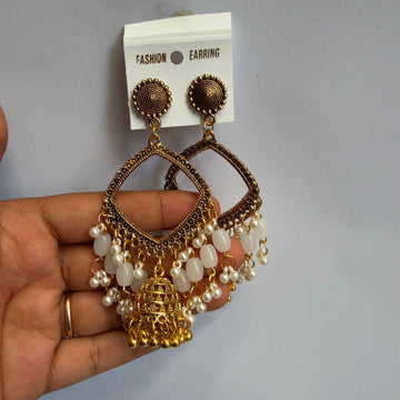 Kashmiri jumkha square base white