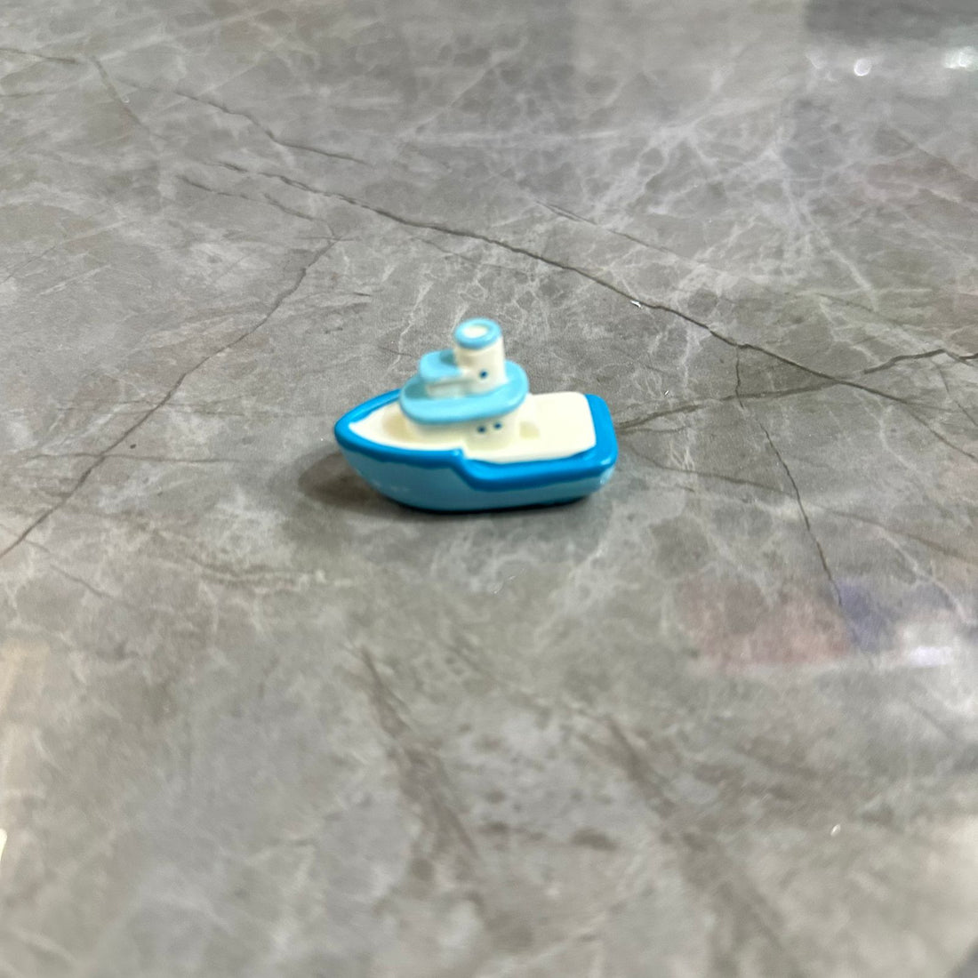 Boat miniature 002