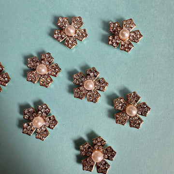 Gold Pearl Embellished broach 010