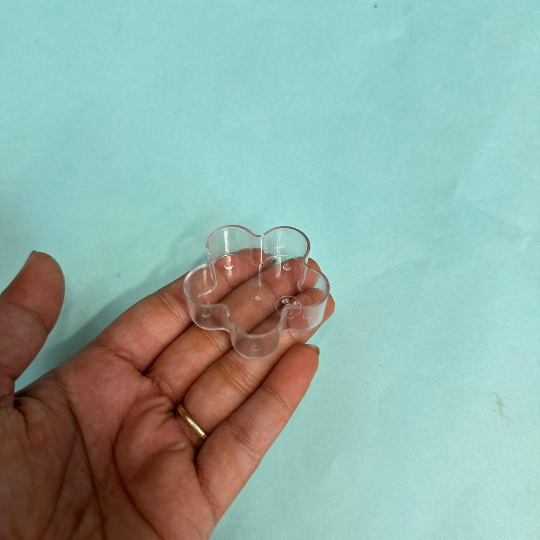 Polycup flower for candle