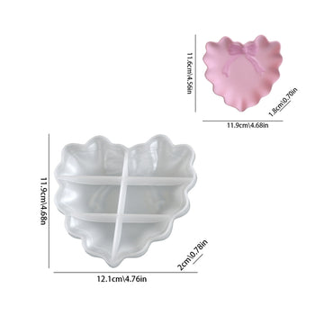 Heart shape tray with bow mould