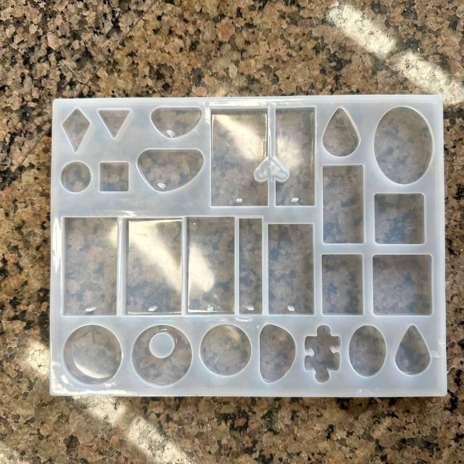 26 in 1 puzzle jewellery mould