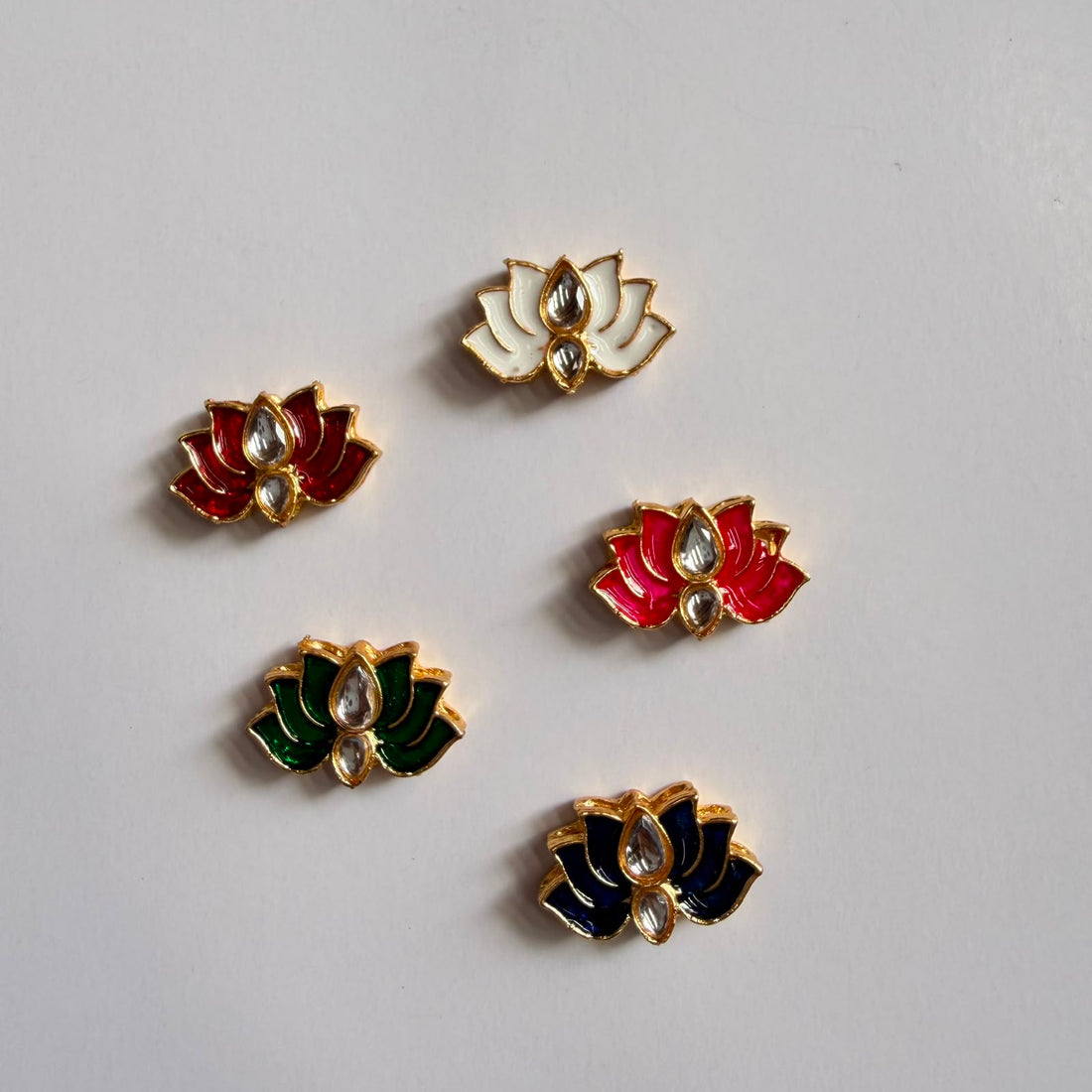 Lotus kundan charm 007