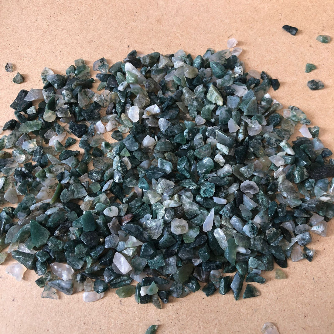 Small green marble stone 90 gms