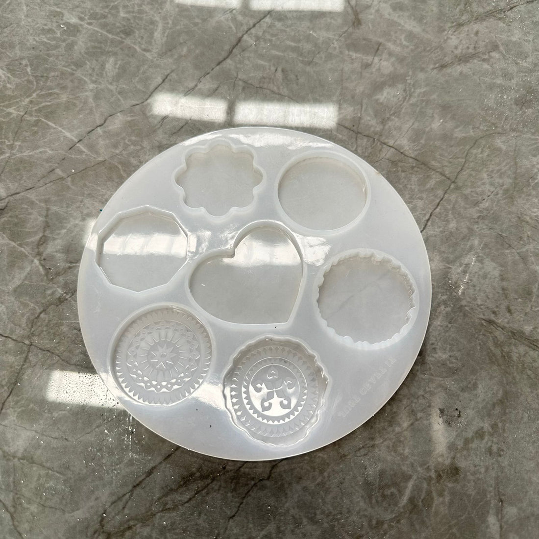 7 cavity pop socket mould