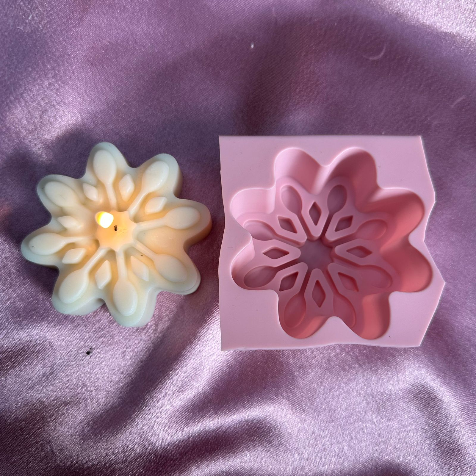 Snowflake Christmas candle mould C6