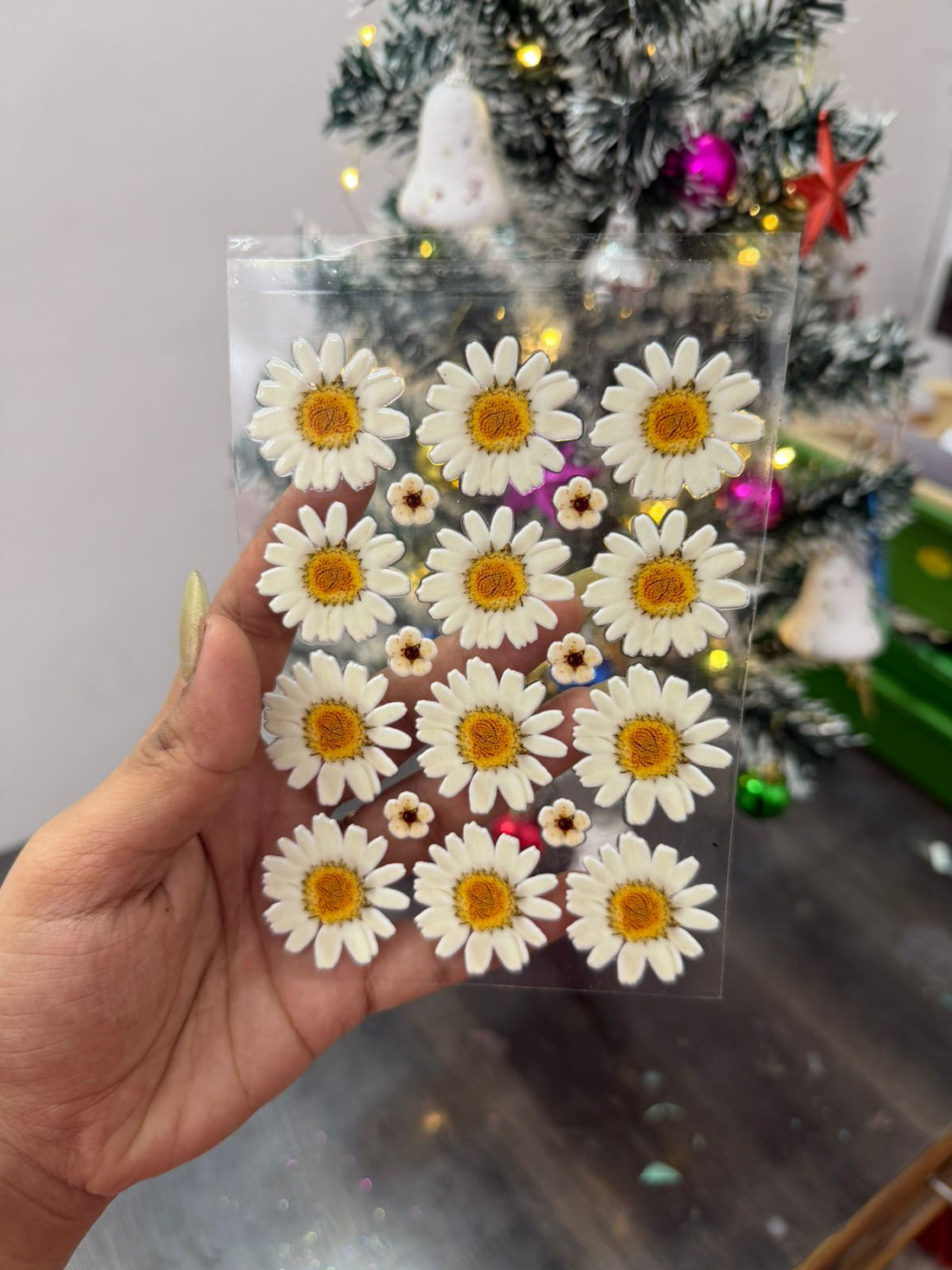 White daisy flower peel off sticker