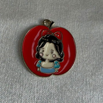 White princess charm