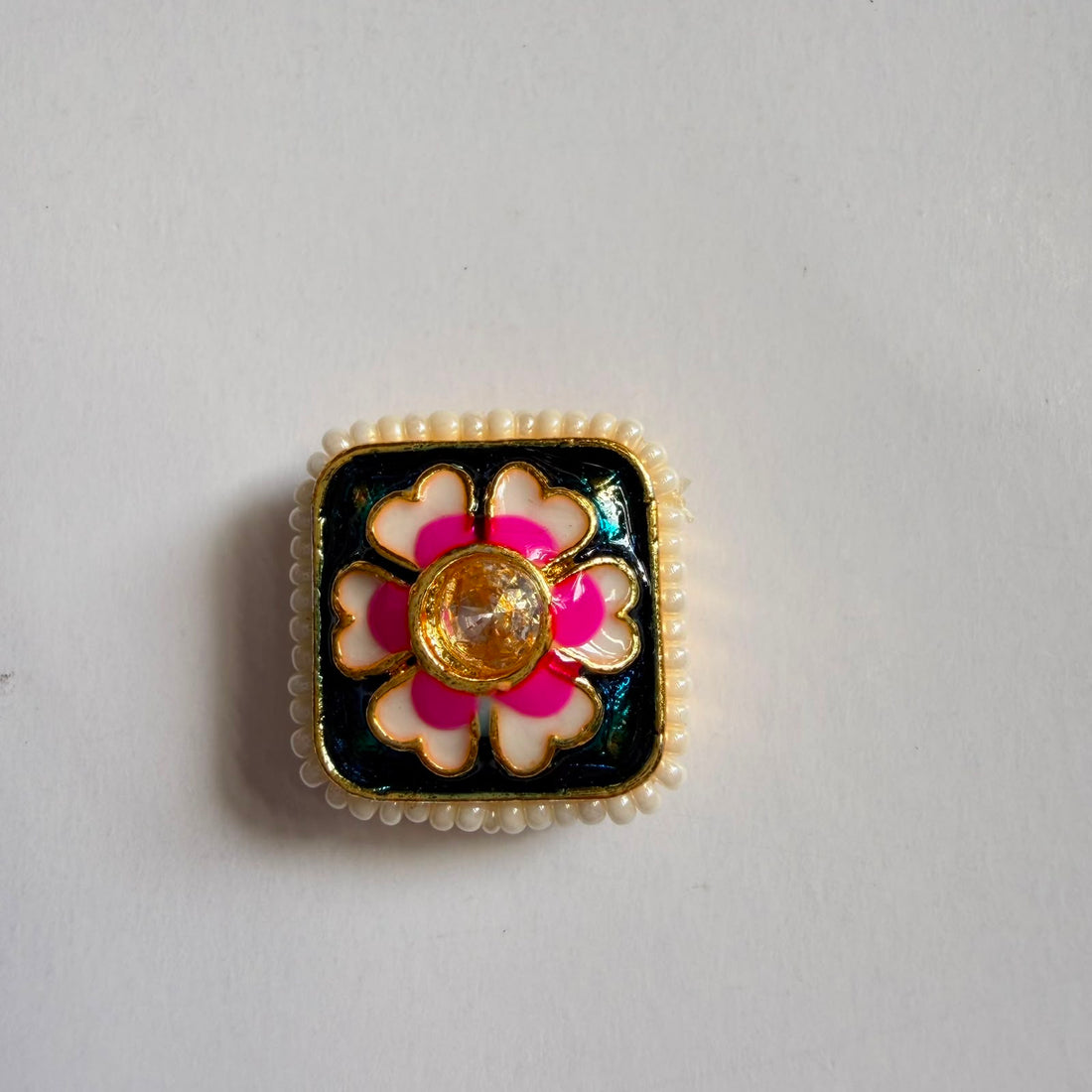 Kundan rakhi charm square