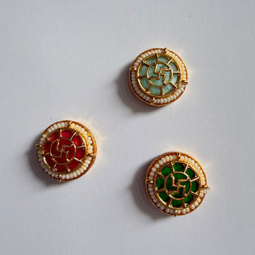 Round Kundan rakhi charm 003