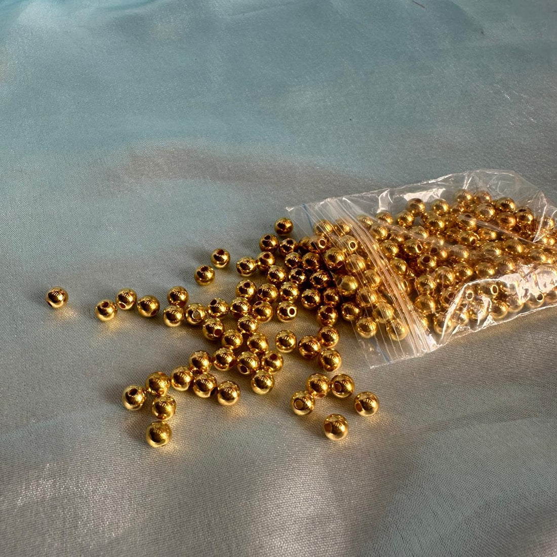 Gold beads small