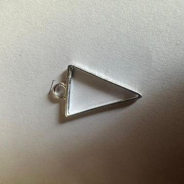 Mini bezel triangle silver