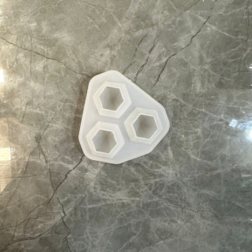 3 cavity diamond mould