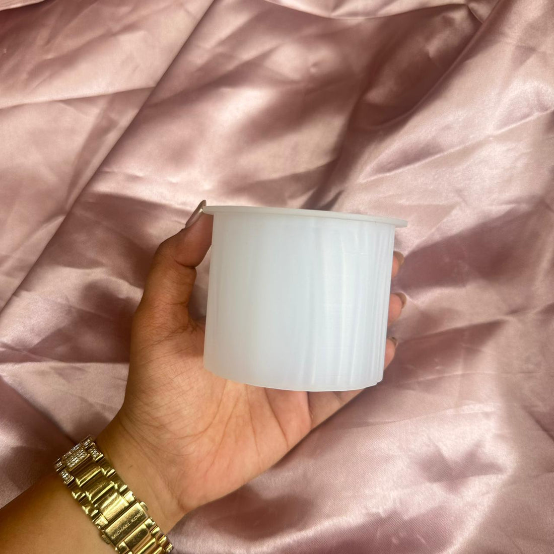 Round ueven stripped Planter & Candle Holder Mould