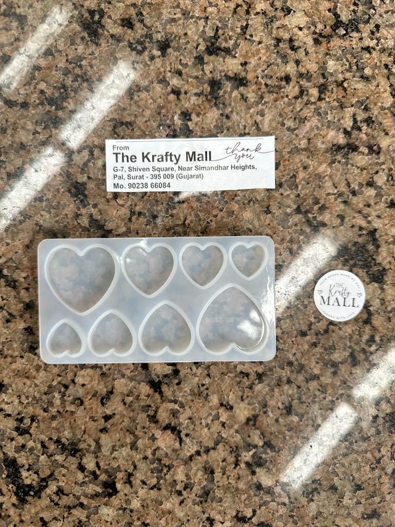 8 इन 1 हार्ट मोल्ड
