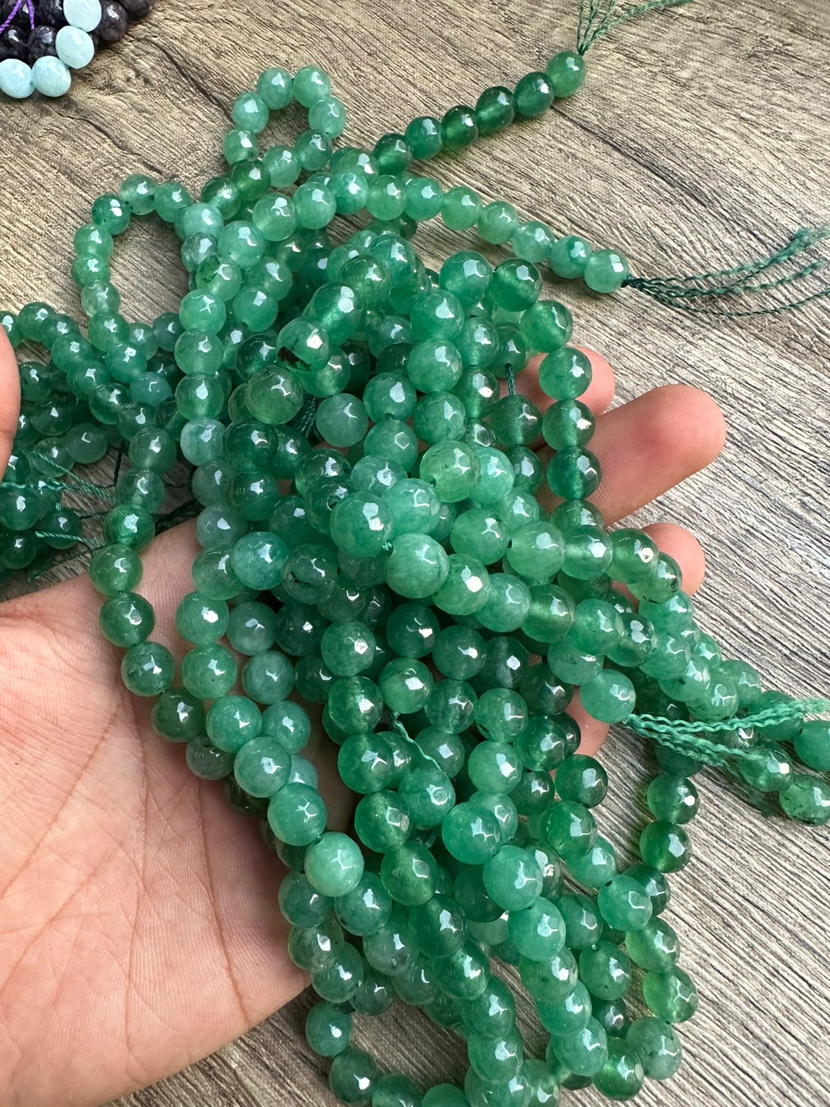 Bitter green onyx beads