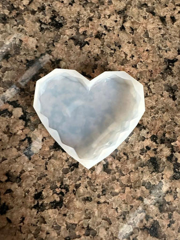 Geometric / agate heart mould big