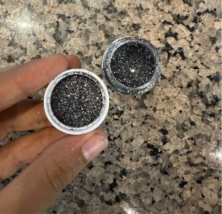 Dust black glitter