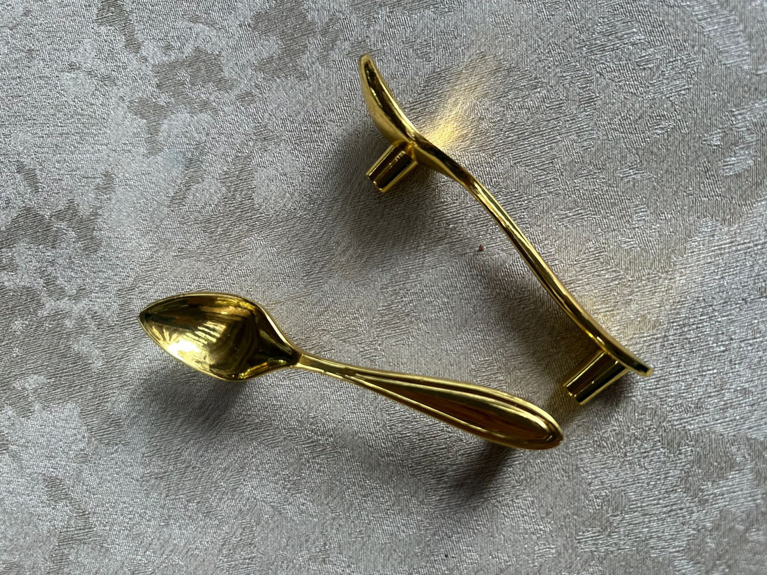 Tray handle gold 001