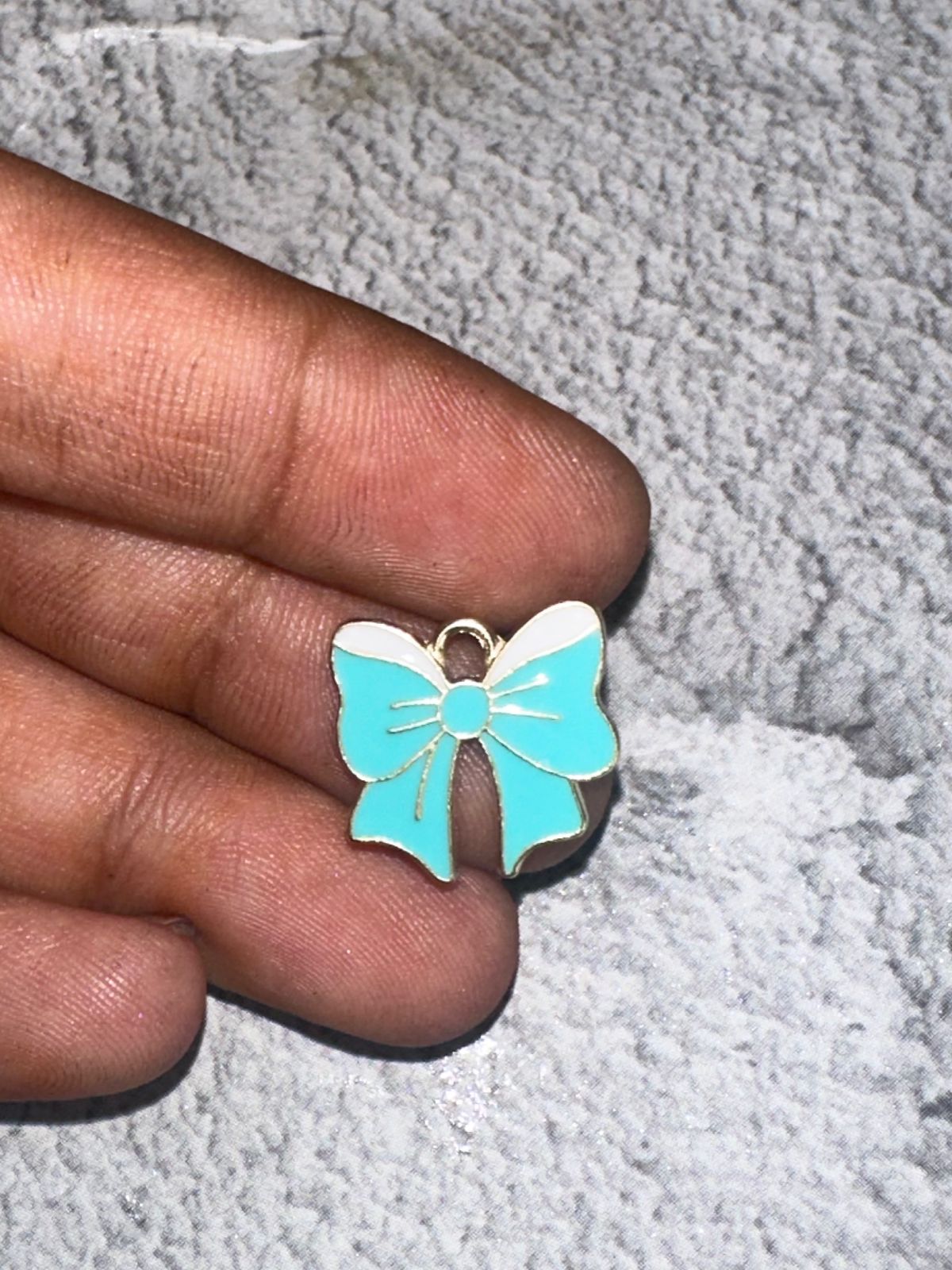 Bow charm blue